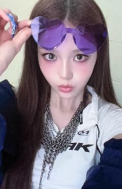 第四周打歌卡 菲