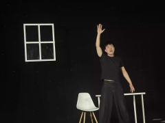 鹏程万里-资料图