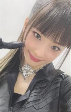 日本快闪满额卡 露