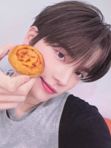 yzy北京签售2.0 1