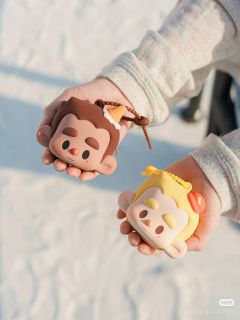 C赏-公路餐厅耳机包小店员款