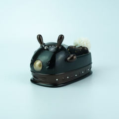 黑天鹅车-资料图