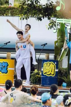 小小大乐队-资料图