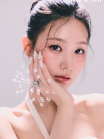 THE STAR杂志周边