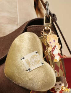 K-毛绒徽章挂件