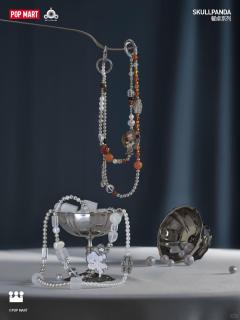 银叉的傲慢挂饰-资料图