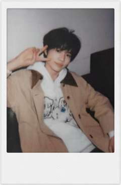 25台历单人款隐藏卡 嘉森