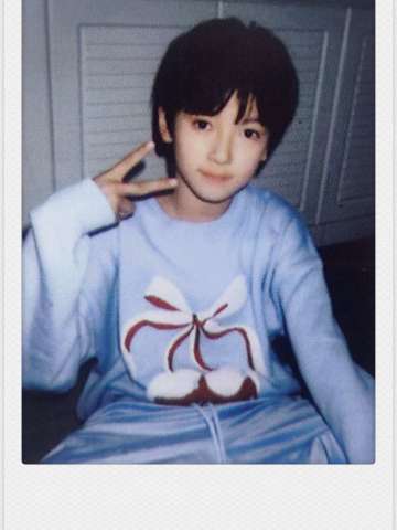 25台历单人款隐藏卡 智恩涵