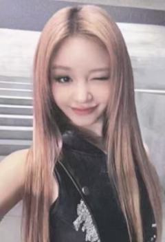 快闪场限卡 挞 自拍ver.A