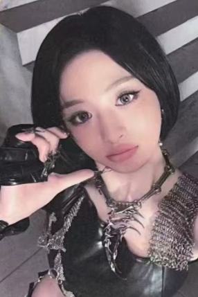 快闪场限卡 贤 自拍ver.A