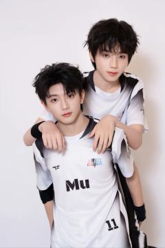 2025夏日运动会双人卡 祉丞橹杰