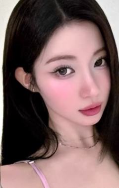 芭妮兰代言卡2.0 角