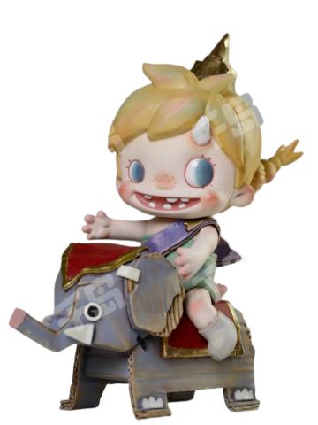 纸箱上的大象骑士