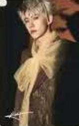 ELLEMEN新青年杂志自拍卡 ver.H