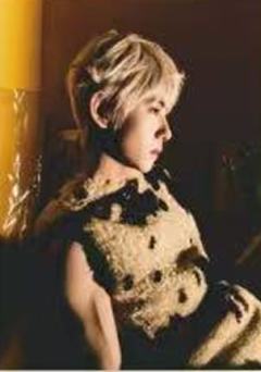 ELLEMEN新青年杂志明信片 ver.D