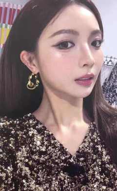 许杨玉琢《Dreams Never Die》小卡ver.E