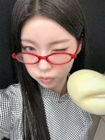 am签售2.0 7 眼镜包子ver.