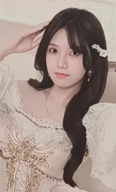 许泳怡《秋欧》主题小卡 ver.A