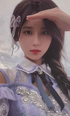 金莹玥《金色海岸》自拍小卡 ver.B