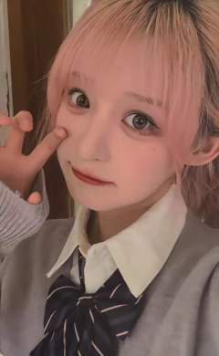 杨宇馨《金色海岸》自拍小卡 ver.B