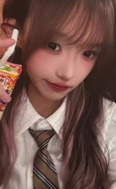 王思予《金色海岸》自拍小卡 ver.A