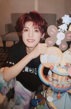 「5/5·ONE有引力」T恤卡 禹