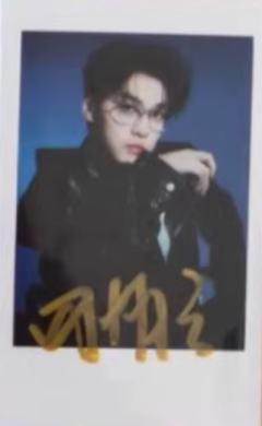 派丽蒙代言拍立得 ver.C