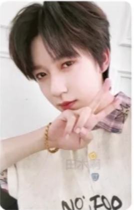 冠军纪念写真单人款小卡7 ver.A