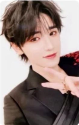 冠军纪念写真单人款小卡3 ver.A