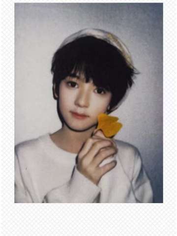 新年音乐会热爱拍立得 智恩涵 ver.A