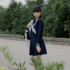 白三本浓绀黑色关西襟中间服-资料图