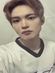 lf坐姿玩偶卡 乐