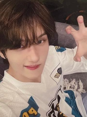 lf坐姿玩偶卡 星