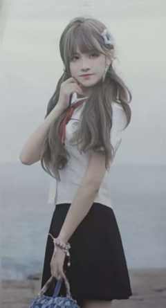 潘瑛琪 金色海岸x新学季主题纪念小卡 ver.A