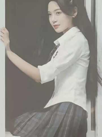 卢天惠 金色海岸x新学季主题纪念小卡 ver.B