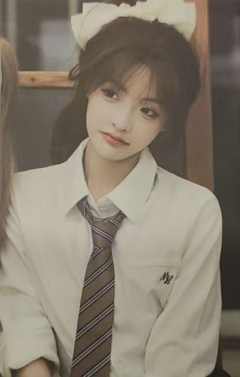 李佳恩 金色海岸x新学季主题纪念小卡 ver.C