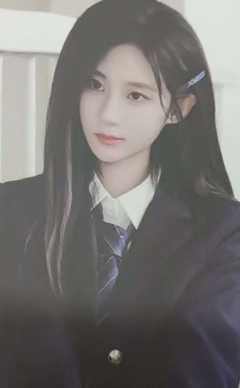 金莹玥 金色海岸x新学季主题纪念小卡 ver.C