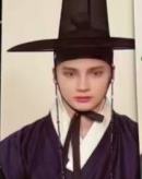 七期会员礼证件照2