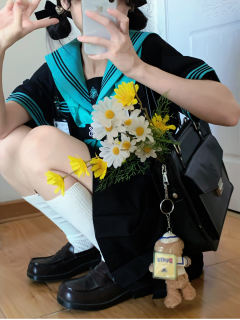 川屿女子·夏服套装-资料图