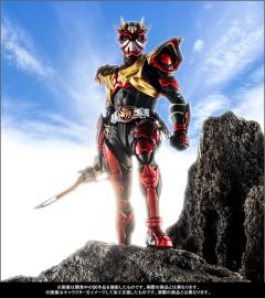 SHF 真骨雕 假面骑士装甲响鬼-资料图