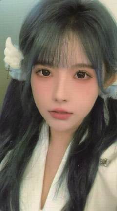 王睿琦 青春盛典TOP48自拍小卡