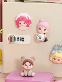 晚安小熊-异色-资料图
