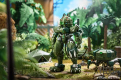 铁啸 超机动机甲 C.A.T 02号机“獠”猫型机甲 密林迷彩限定版-资料图