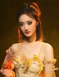 俞佳一