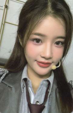 孙语姗《阿尔法之芯》南宁站巡演主题小卡