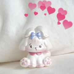 蓝色蝴蝶结-资料图