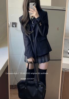 御奈女子·西服-资料图