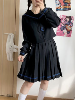 栗山中等部·水手服套装-资料图