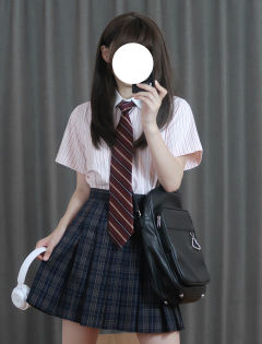 檀津高·衬衫-资料图
