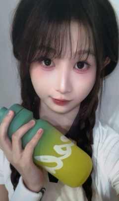 张咏琪 第五届运动会小卡